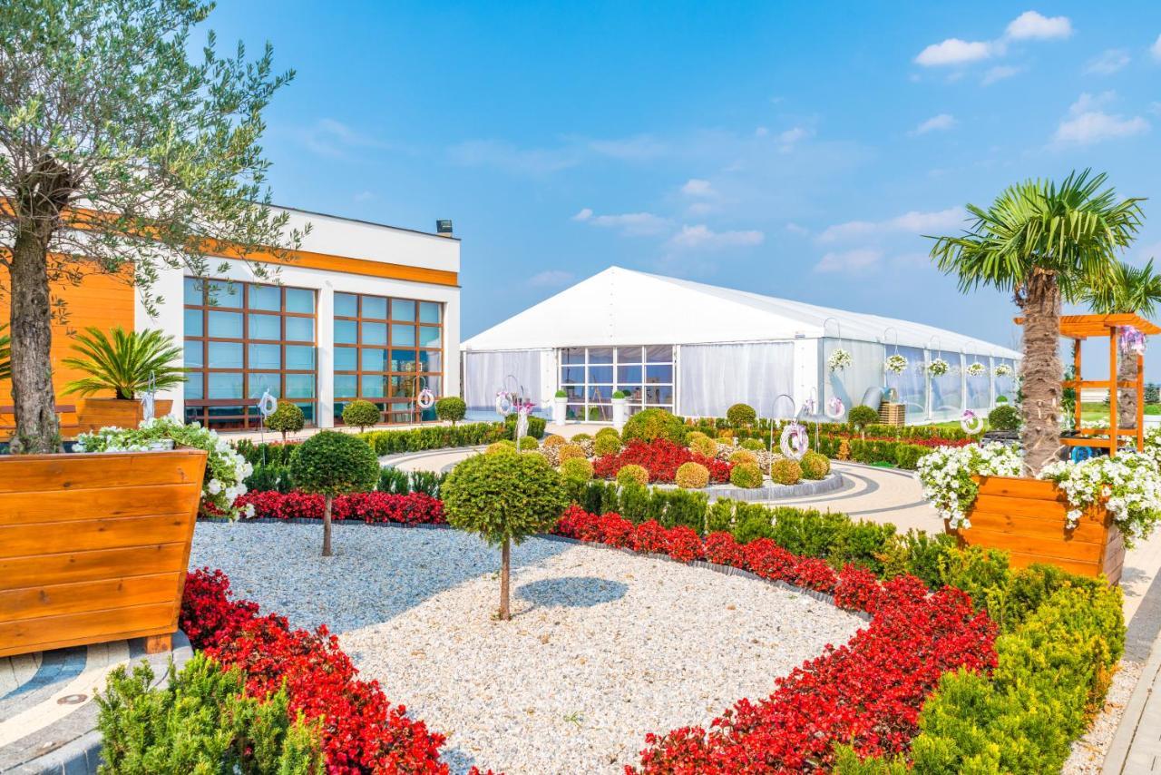 Hotel Kristoff Laszkow Ngoại thất bức ảnh