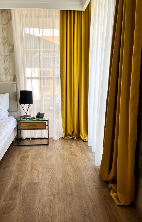 Hotel Kristoff Laszkow Ngoại thất bức ảnh