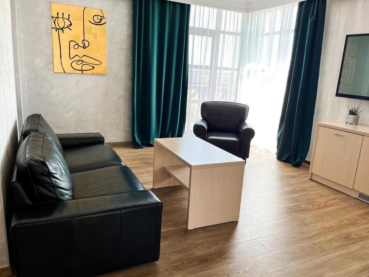 Hotel Kristoff Laszkow Ngoại thất bức ảnh