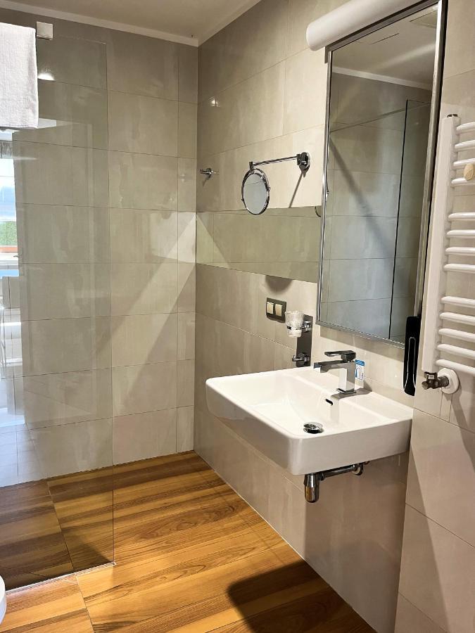 Hotel Kristoff Laszkow Ngoại thất bức ảnh