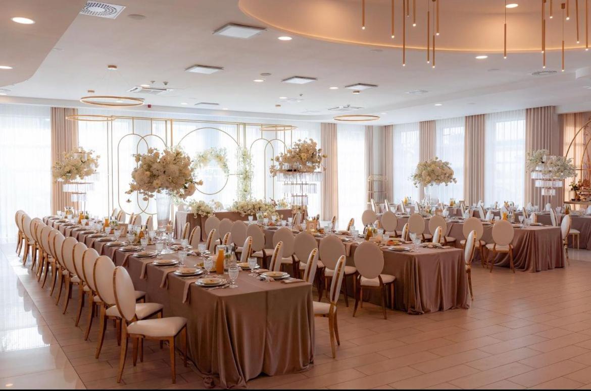 Hotel Kristoff Laszkow Ngoại thất bức ảnh